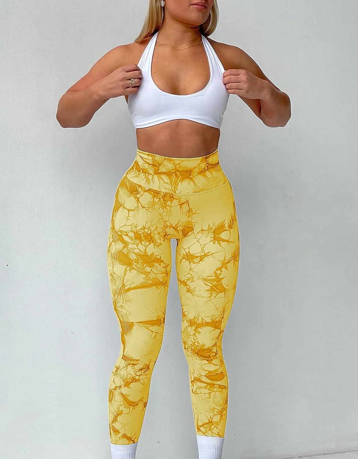 A AGROSTE Workout Leggings for Women Seamless Scrunch Butt Lifting Leggings Booty High Waisted Yoga Pants Comfort Tights