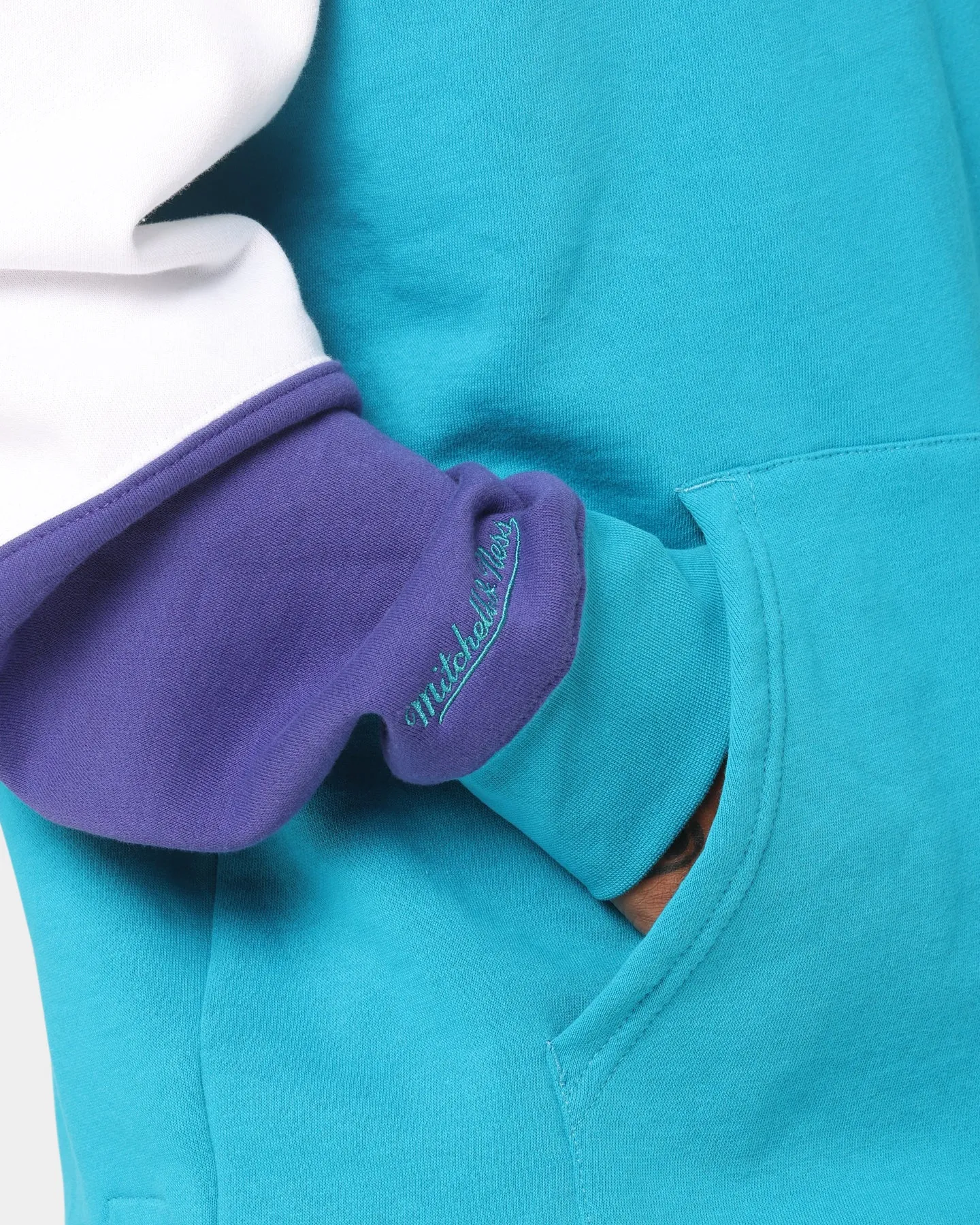 Mitchell & Ness Charlotte Hornets Fusion Fleece 2.0 Hoodie Teal