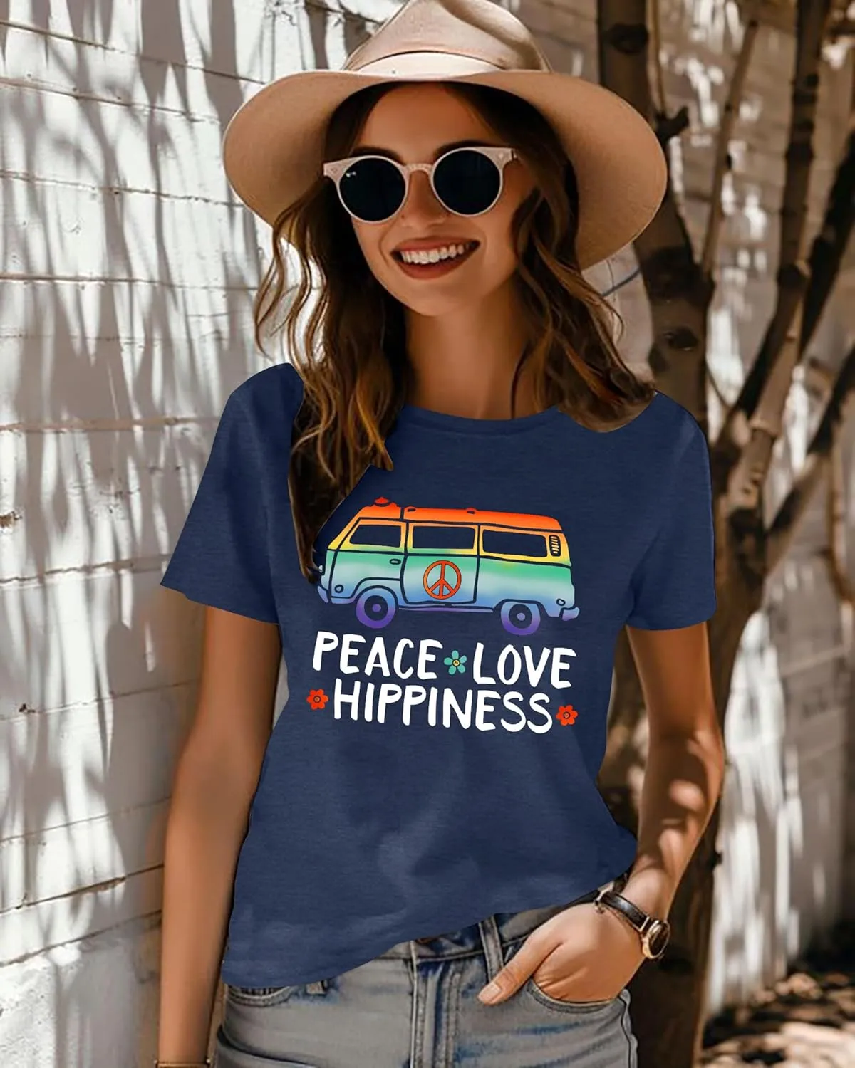 Peace Sign Love T-Shirt for Women Flower Graphic Shirt Hippie Short Sleeve 60s 70s Shirt Inspirational Tee Tops