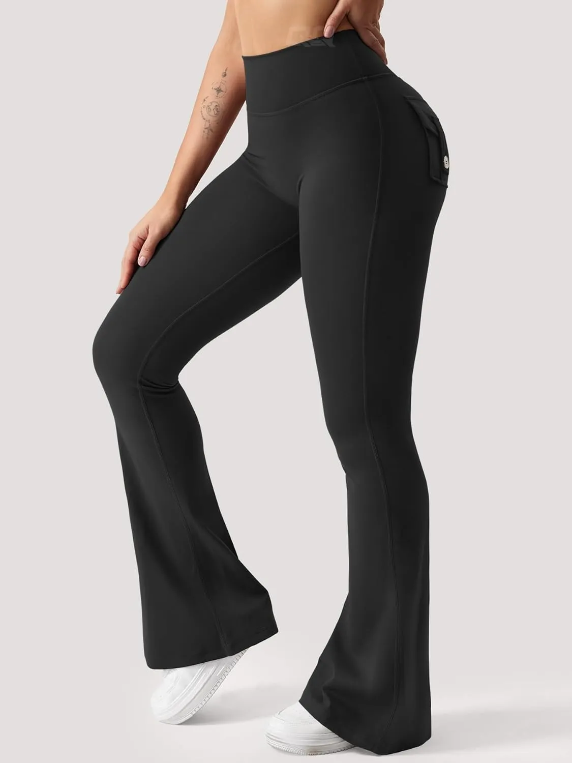 QOQ Flare Leggings with Pockets for Women Workout Scrunch Flare Leggings Tummy Control Gym Yoga Pants Wide Leg