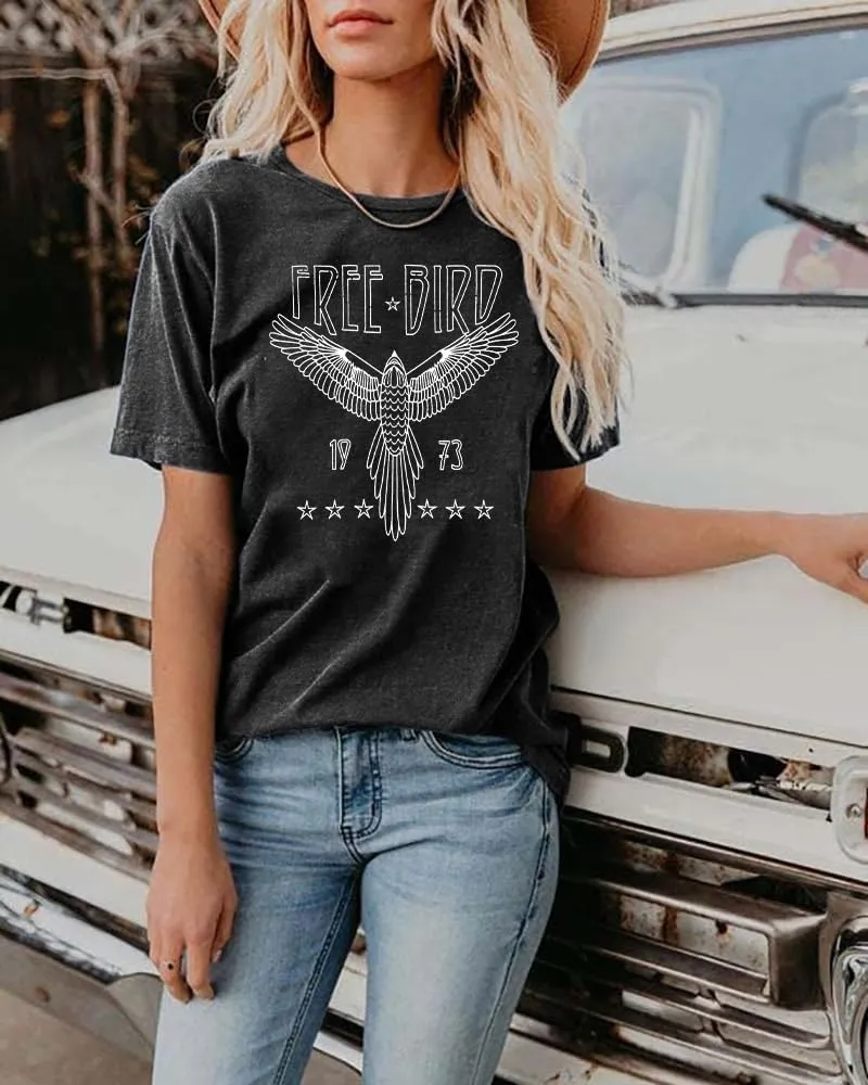 Vintage Rock Band T-Shirt Woman Retro Bird Shirt Eagle Graphic Tees Retro Music Shirt Casual Short Sleeve Tops