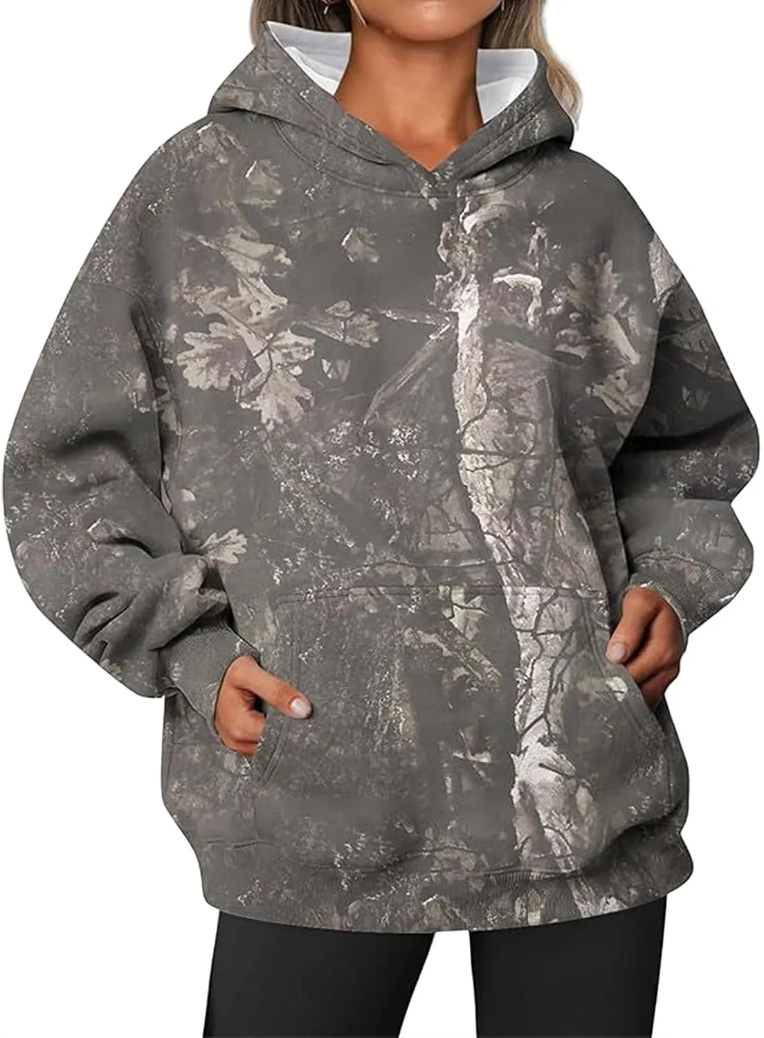Womens Camo Hoodies Maple Leaf Print Oversized Hooded Sweatshirt Fleece Pullover Long Sleeve Sweatshirt with Pockets