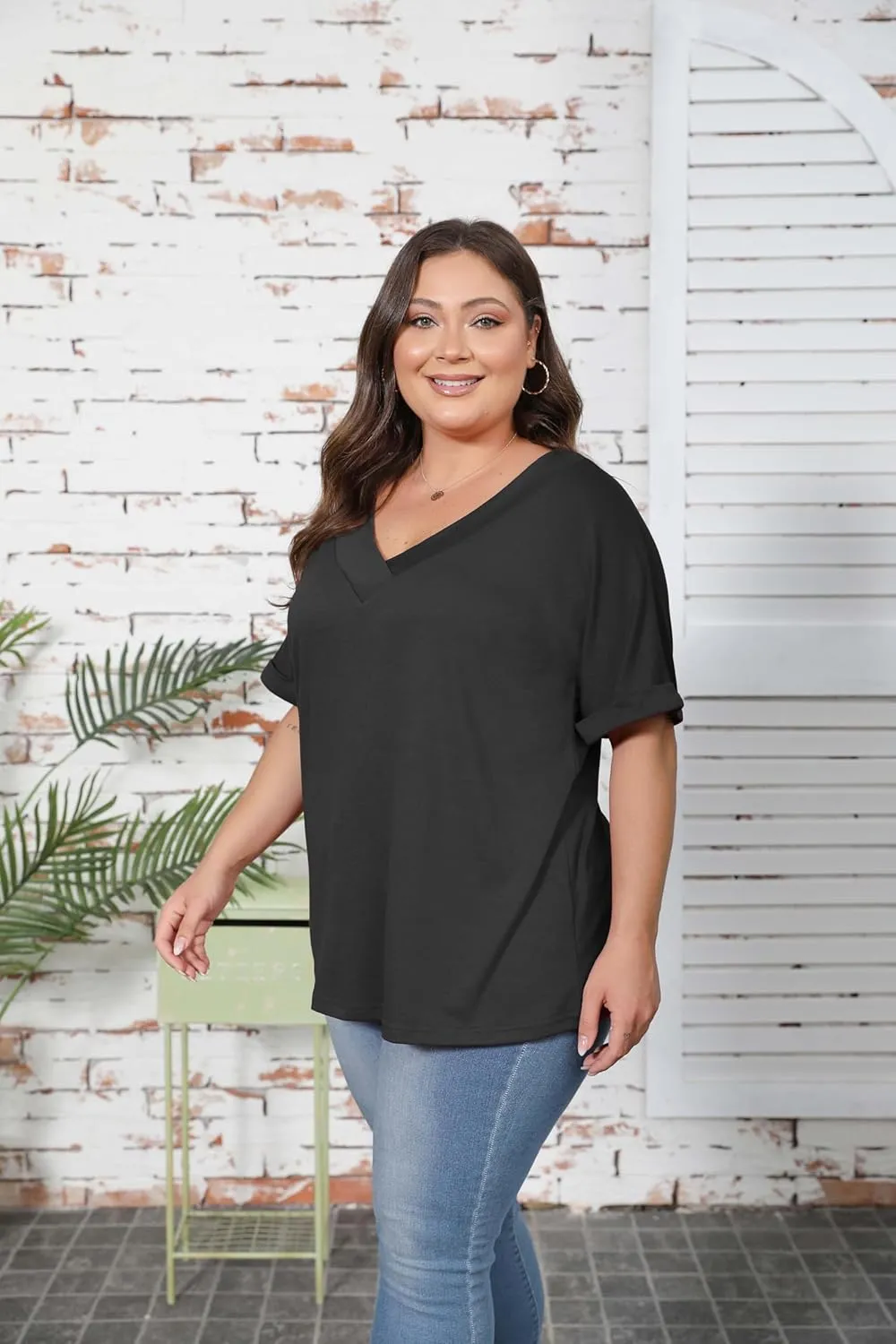 Women's Plus Size Casual V Neck T-Shirt Loose Fit Short Sleeve Blouse Curvy Tunic Top Fashion Clothing