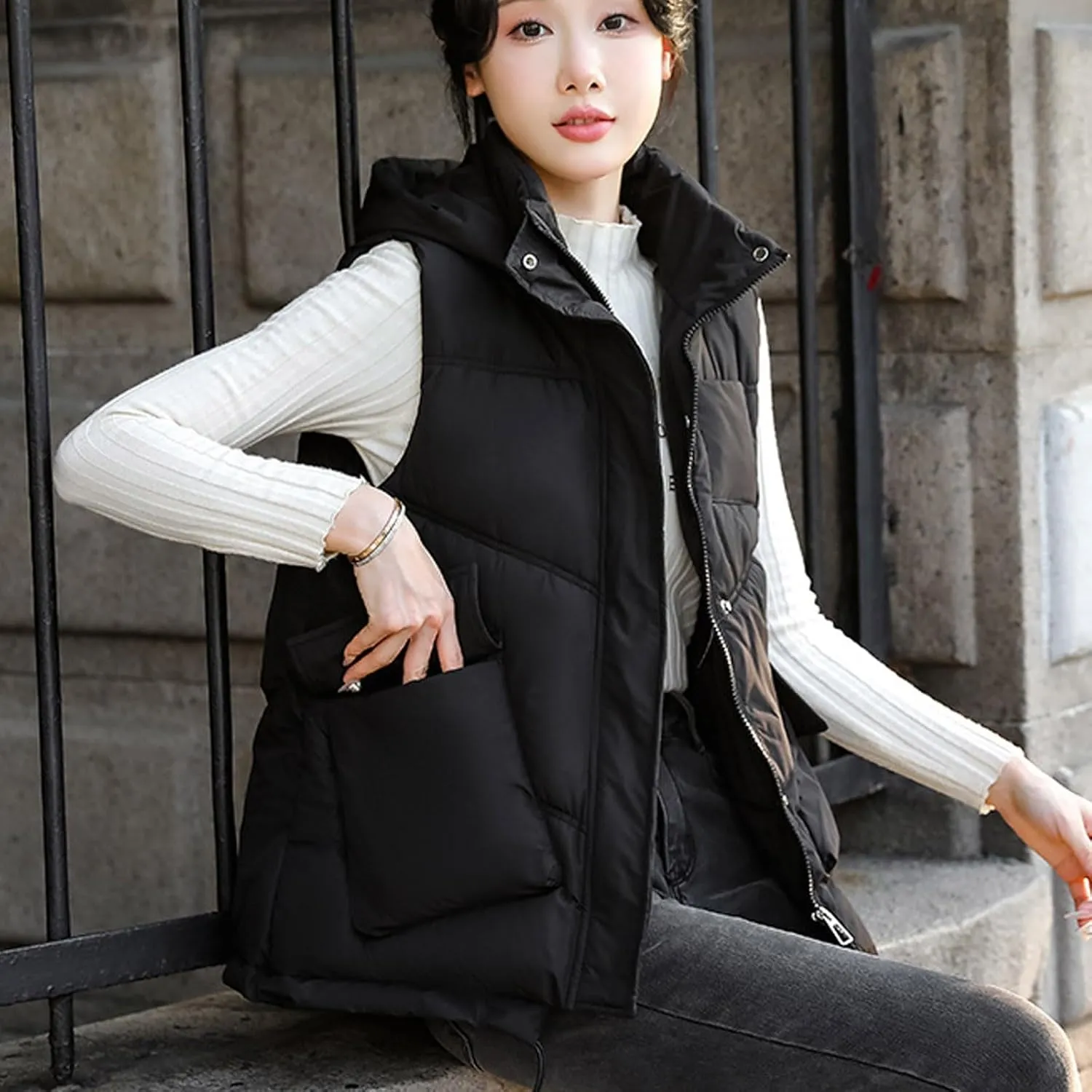 Women's Puffer Hooded Vest Coat Quilted Lightweight Padded Cotton Down Gilet Jacket Zip Up Warm Outerwear with Pockets